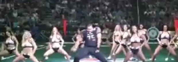 The video of this guy dancing will make your day